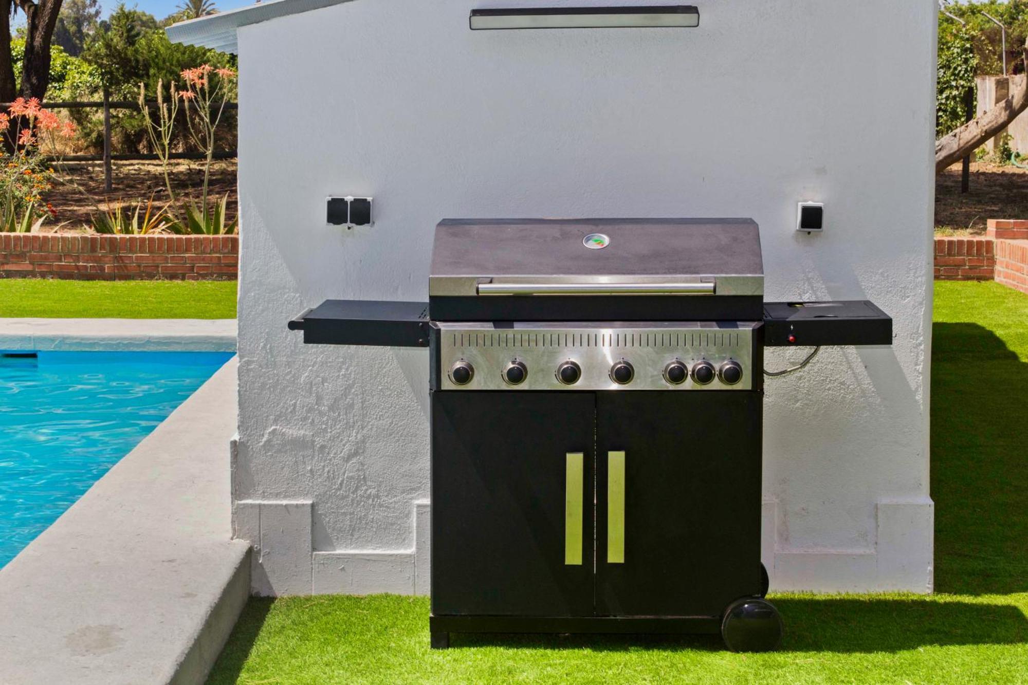Villa San Patricio I Piscina Privada I Jacuzzi Spa I Bbq I Ps5 I Aire Acon I 3000M2 I 5Min-Centro Jerez de la Frontera Luaran gambar